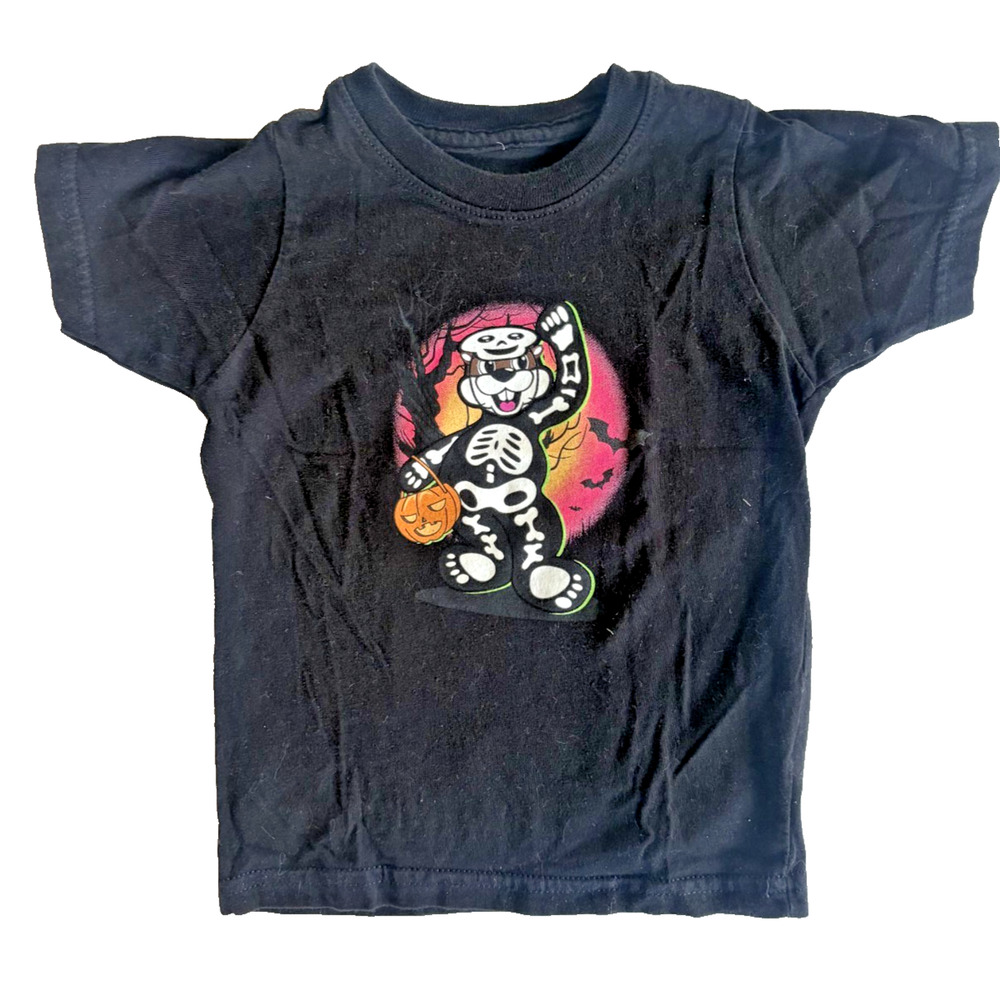 Buc-ee's Halloween Shirt Kids 2T Can't Talk Now Doing Spooky Stuff T-Shirt